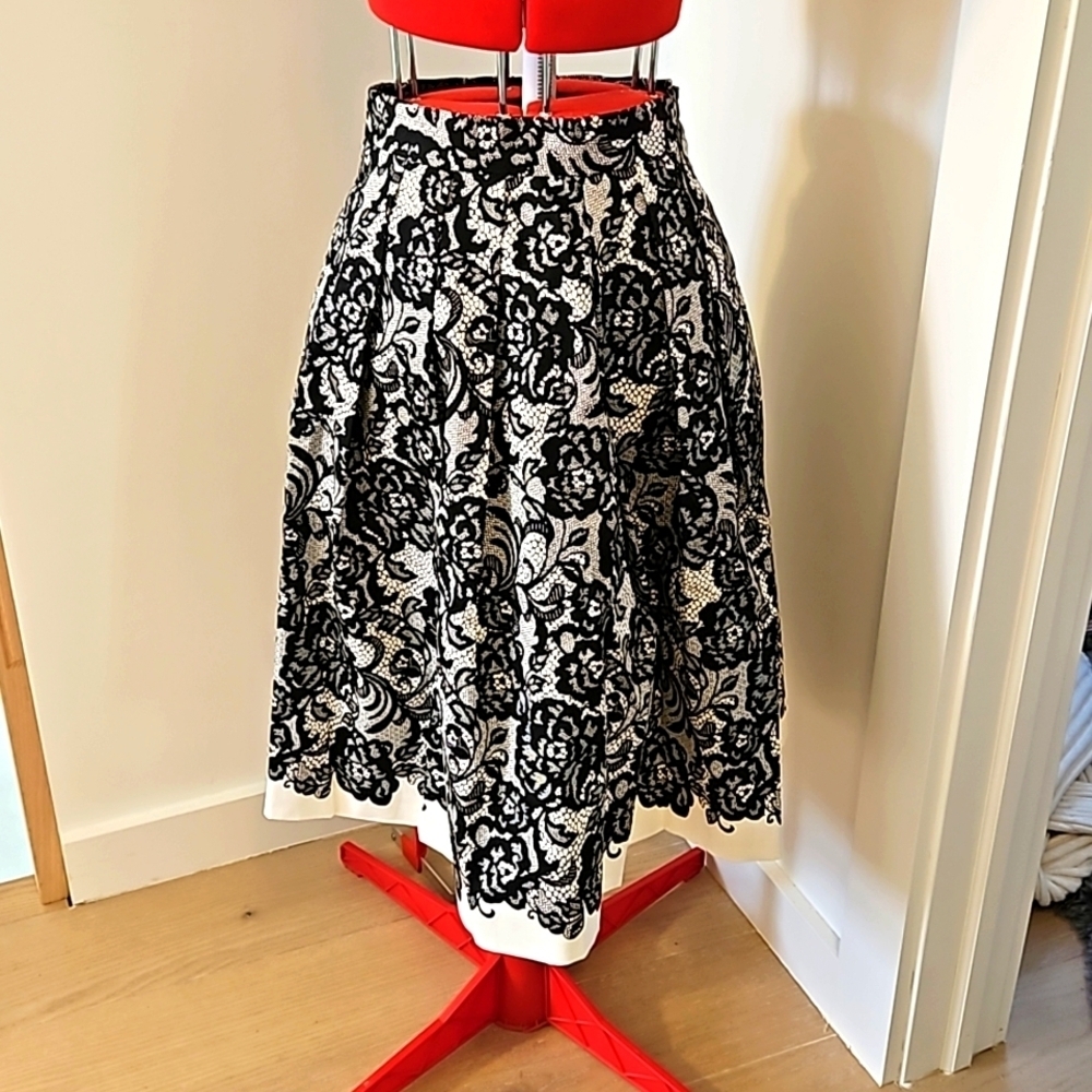 White house black market skirt